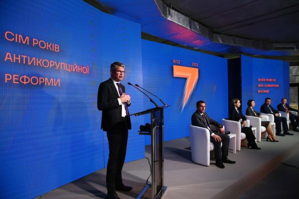 Fight against corruption: Ukraine presented results and future steps