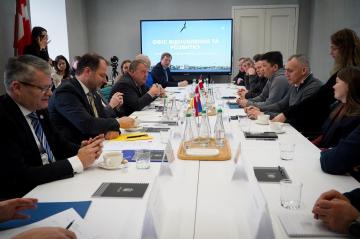 Міністр закордонних справ Данії та керівник Антикорупційної ініціативи ЄС обговорили підтримку України у боротьбі з корупцією під час візиту до Миколаєва