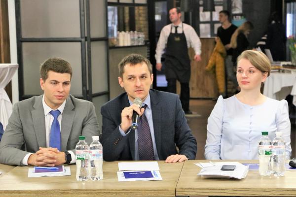 Ukrainian Law Students Debate Anti-Corruption